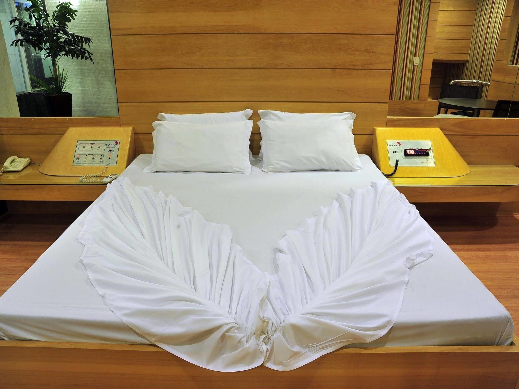 Motel Sunny (Adults Only) Belo Horizonte Bagian luar foto